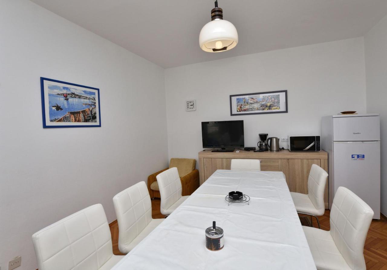Apartment Josko Primošten Eksteriør bilde